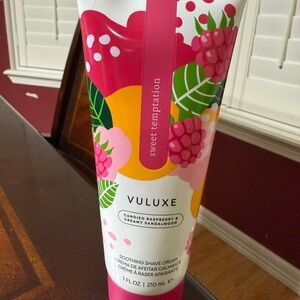 Puré Romance Vuluxe Sweet Temptation Shave Cream